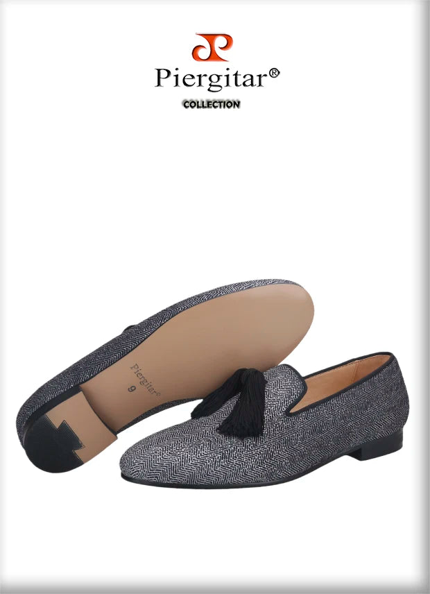 Piergitar New Gray Silver Glitter Fabric Men Moccasin Handmade Tassel Men's Loafers Classic British Style Smoking Slippers