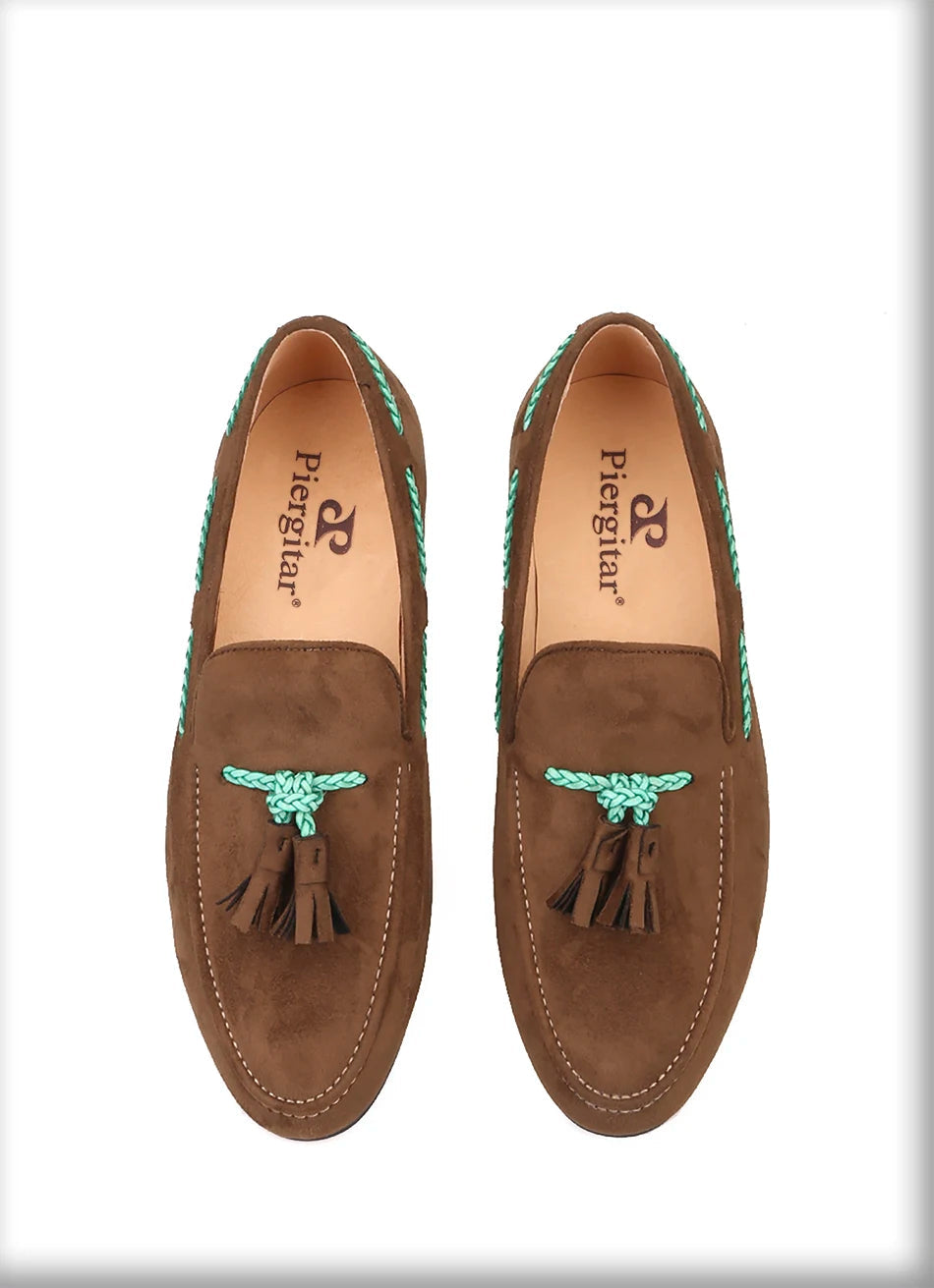 Plus size men's party and prom shoes made of velvet with a new tassel style.