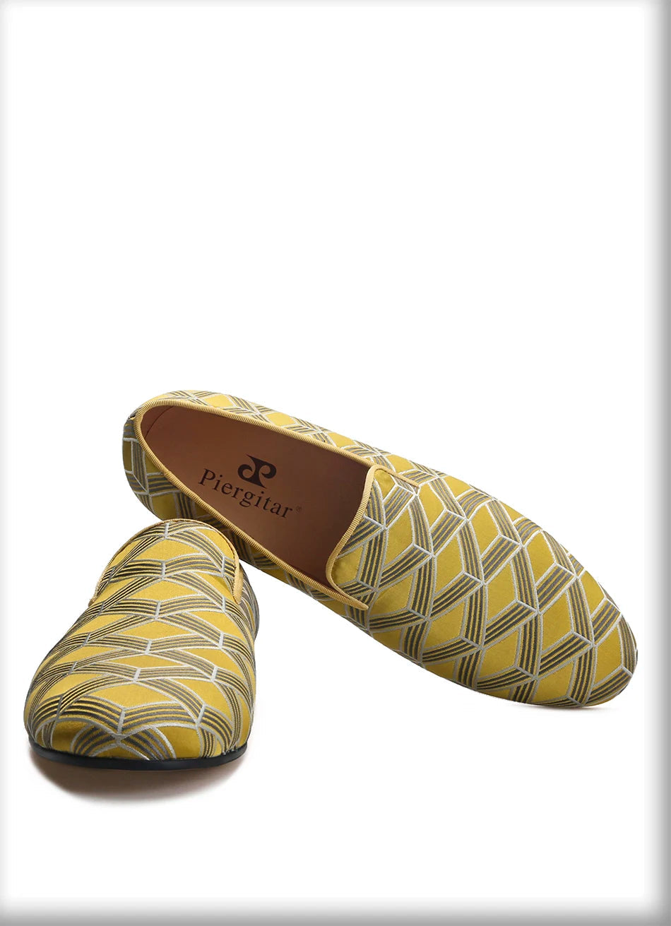 High Quality Silk Fabric Men's Slippers for Weddings and Parties with Leather Insoles