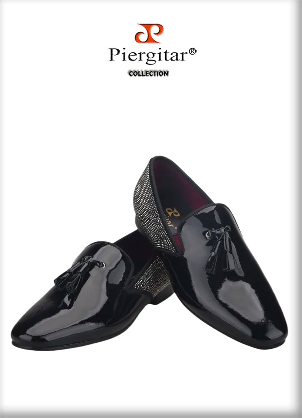 Piergitar 2021 Handmade Black Patent Leather Tassel Design Men's Loafers Classic Stitching Rhinestone Men Flats Red Color Bottom