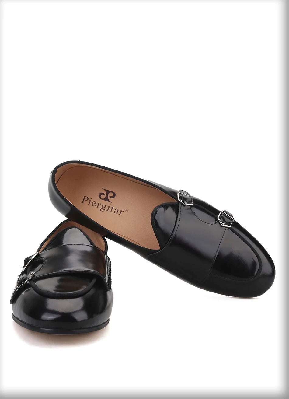 Men's handmade black leather loafers with metal buckle. Fashion Party and Wedding men's dress shoes.