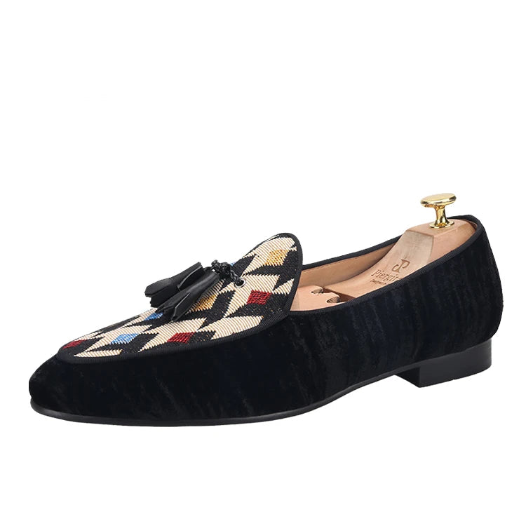 Plus Size Man Flats with Tassels and Velvet Stitching for Men's Casual Shoes