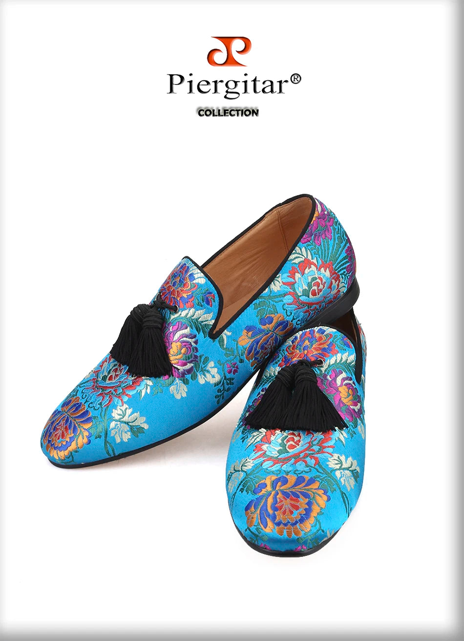Piergitar brand 2019 new arrival Floral printing men loafers with big tassel wedding and prom men's silk shoes smoking slippers
