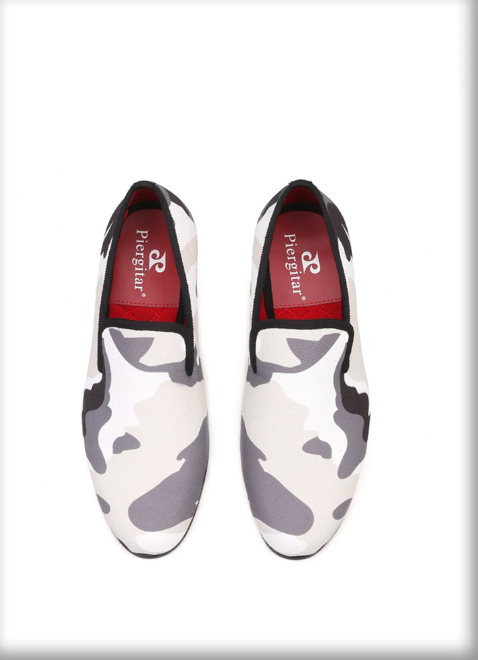 New style Combining traditional loafers with military design in a slipper exaggerated print