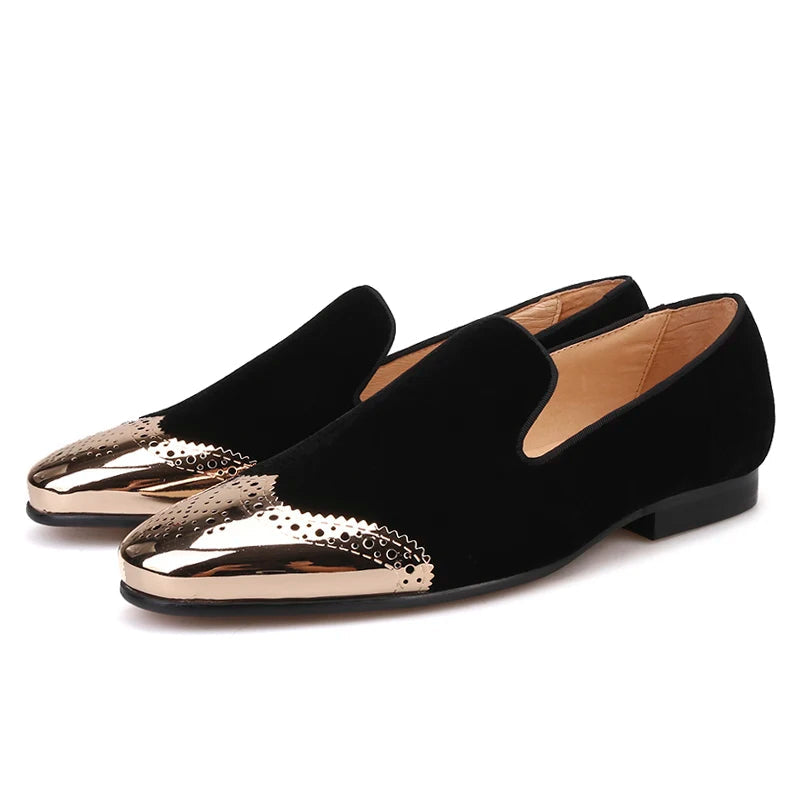 Plus size men's casual shoes with a top quality velvet shoe and gold Bullock Buckle.