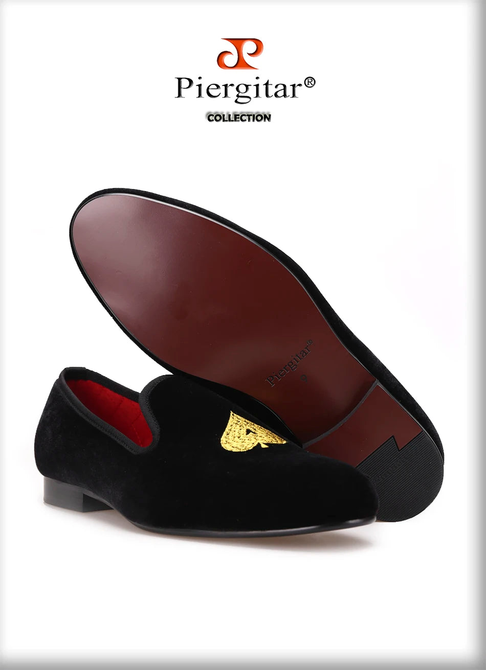 Piergitar new designs Handmade men velvets shoes with gold poker heart embroidery Fashion party and wedding men dress shoes