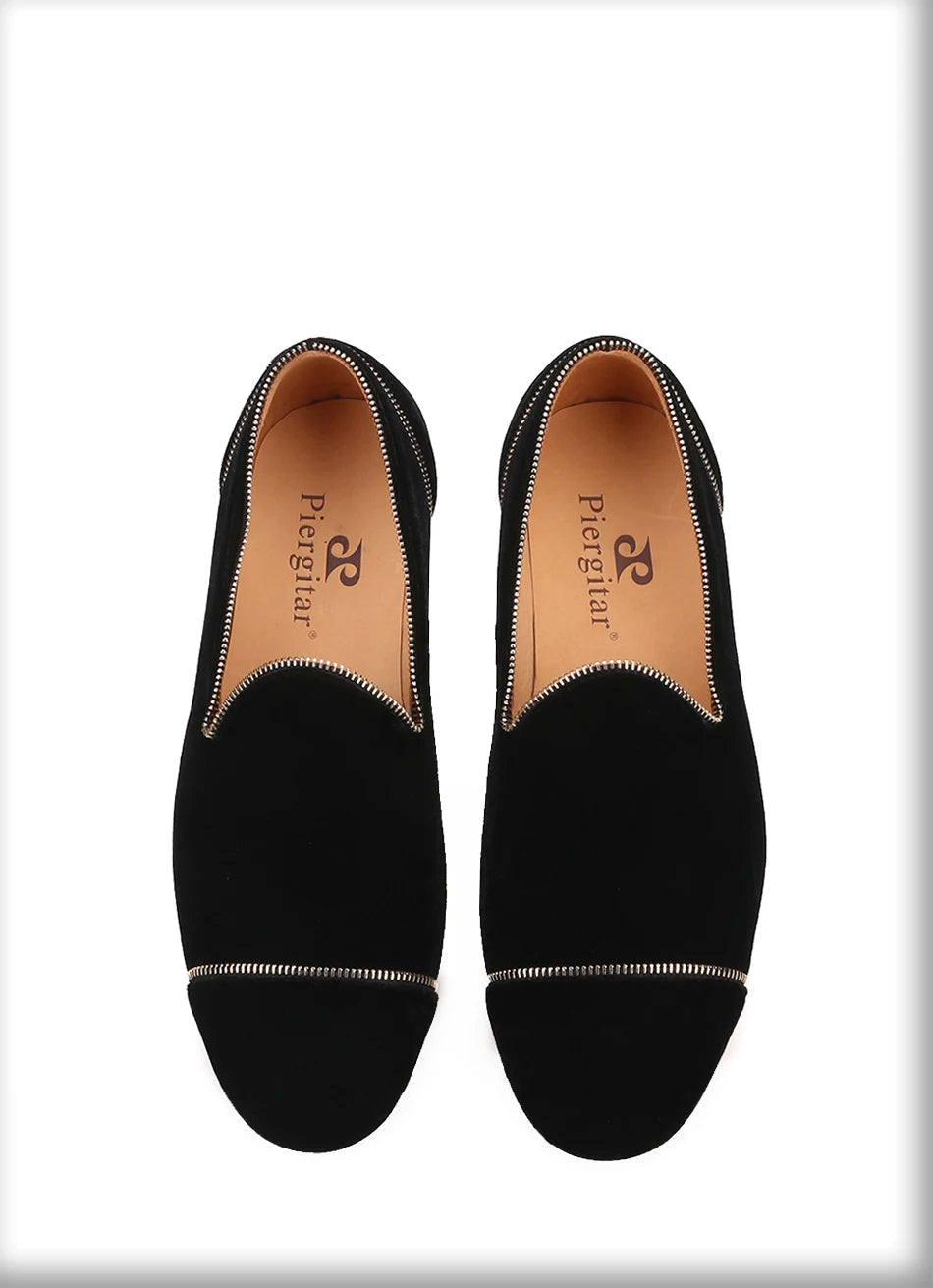 Men's smoking slippers with leather insole and Zipper design, black colors.