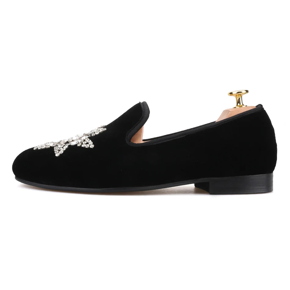 Piergitar New Style Black velvet Men Loafers with Silver Rhinestone Fashion Party and Banquet men's casual shoes slip-on
