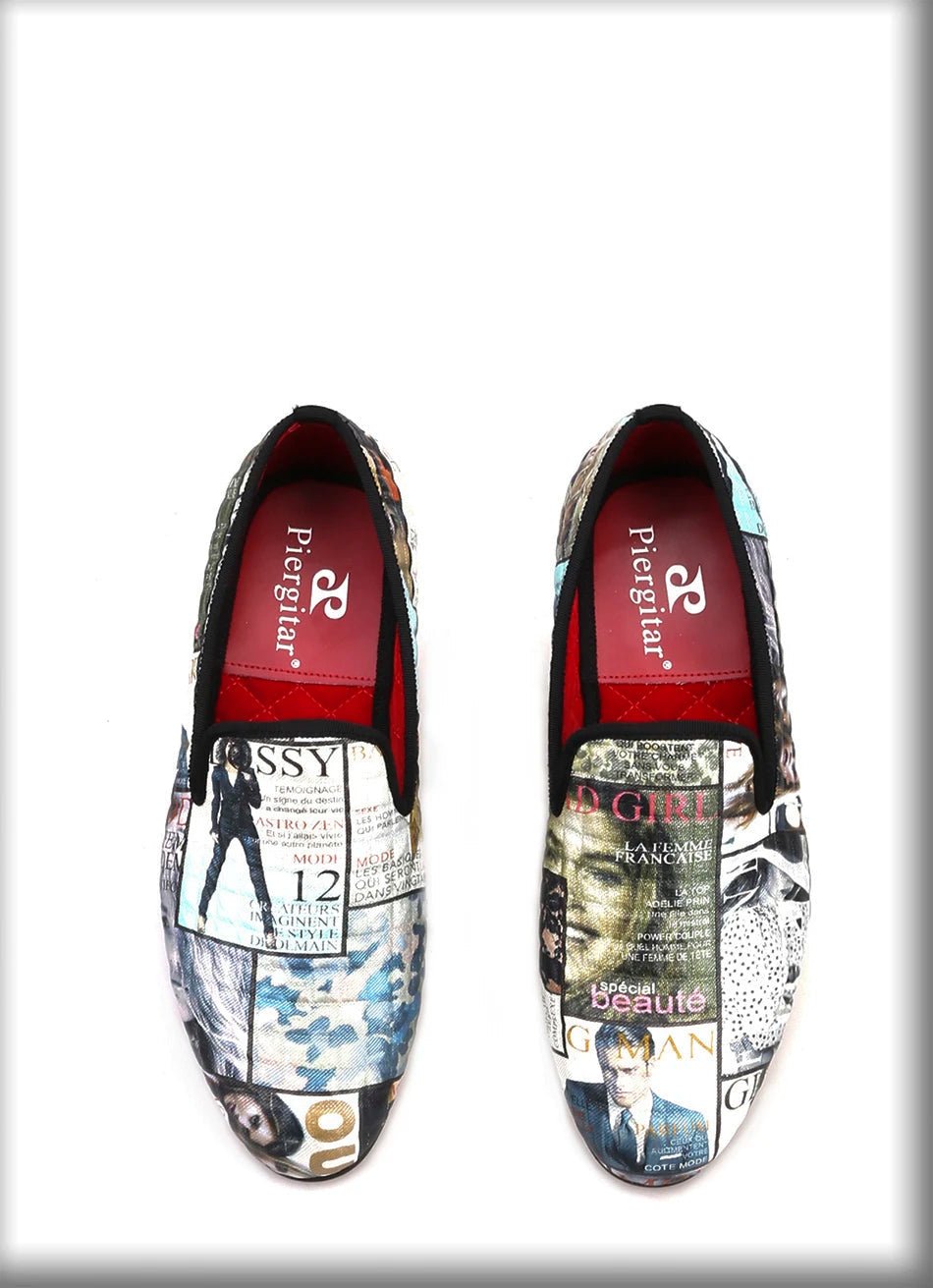 Men's casual shoes with red cotton insoles and a magazine-style graffiti fabric men loafer.