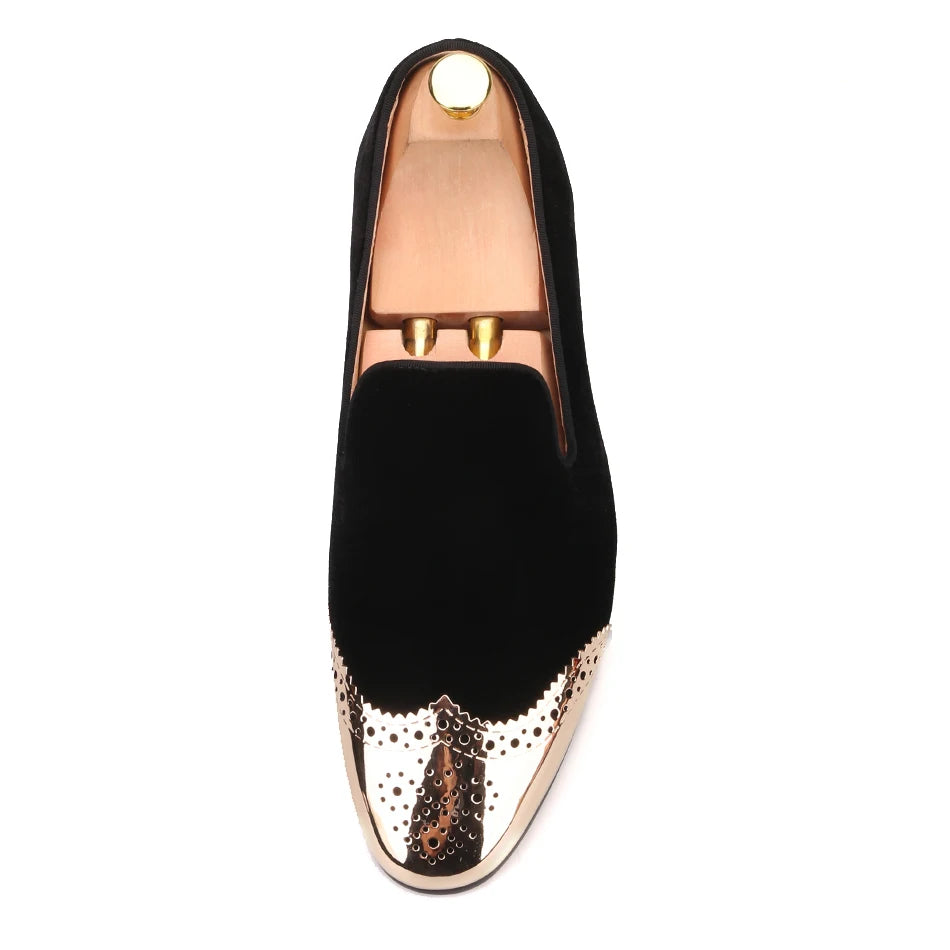 Plus size men's casual shoes with a top quality velvet shoe and gold Bullock Buckle.