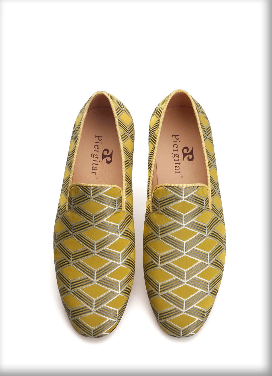 High Quality Silk Fabric Men's Slippers for Weddings and Parties with Leather Insoles