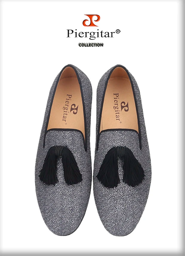 Piergitar New Gray Silver Glitter Fabric Men Moccasin Handmade Tassel Men's Loafers Classic British Style Smoking Slippers