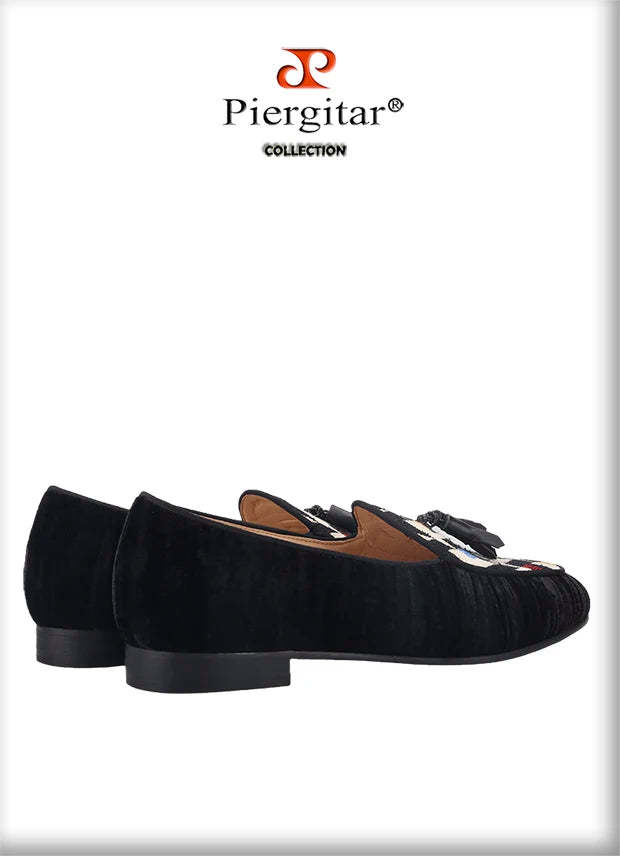 Piergitar 2021 Men Loafers Velvet Stitching Knit Man's Casual Shoes Handmade Tassel Male Smoking Slippers Man Flats Plus Size