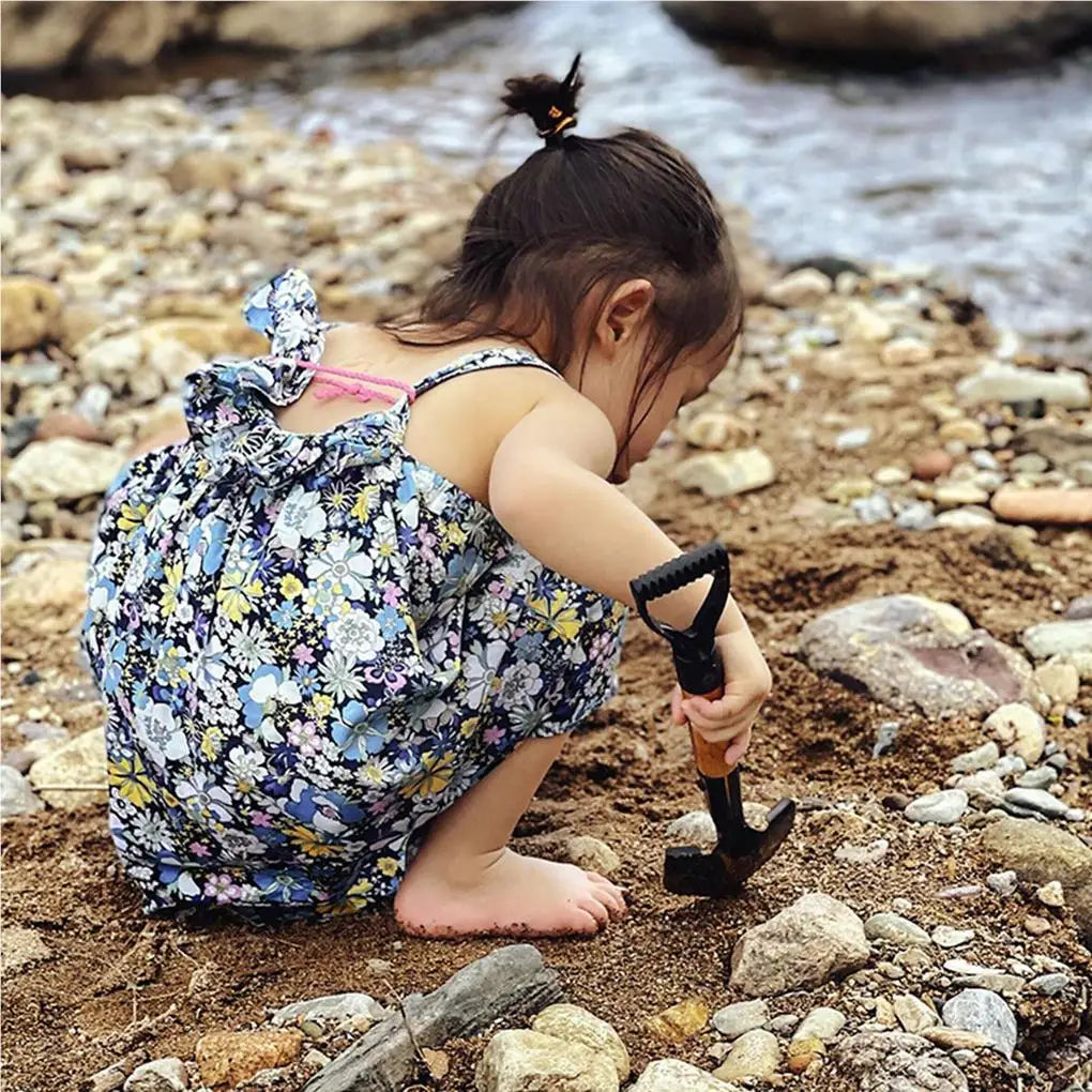 Small Digging Shovel