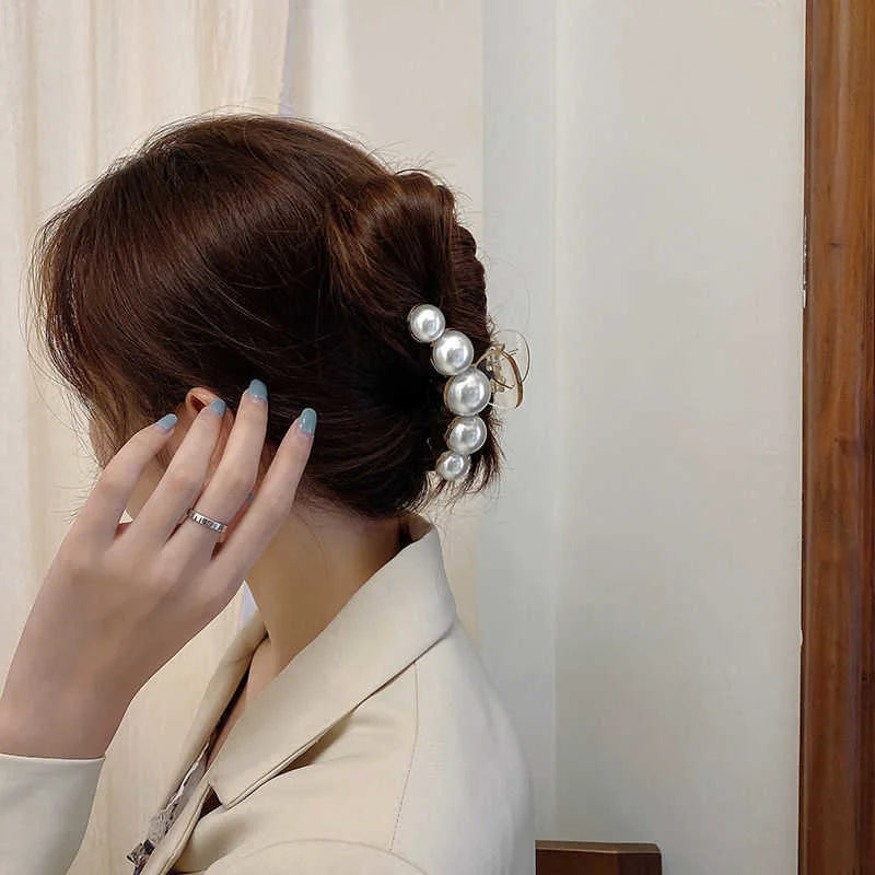 Pearl Hair Claws