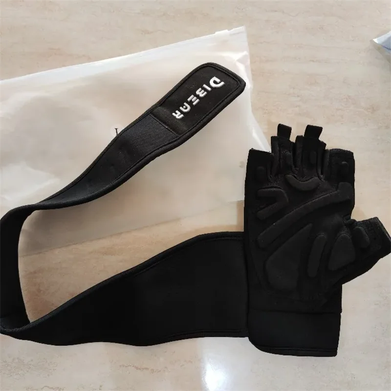 Half Finger Bodybuilding Gym Gloves