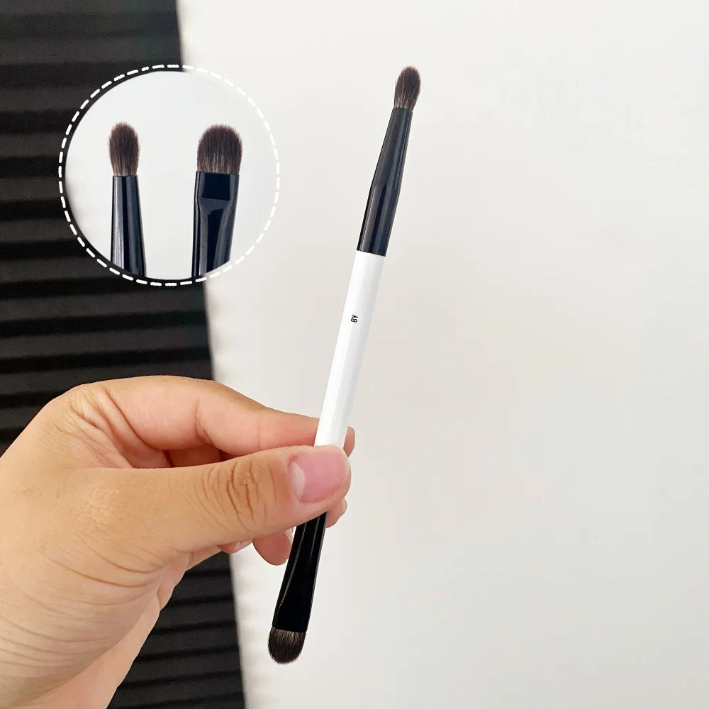 Dual-Ended Foundation Face Brush