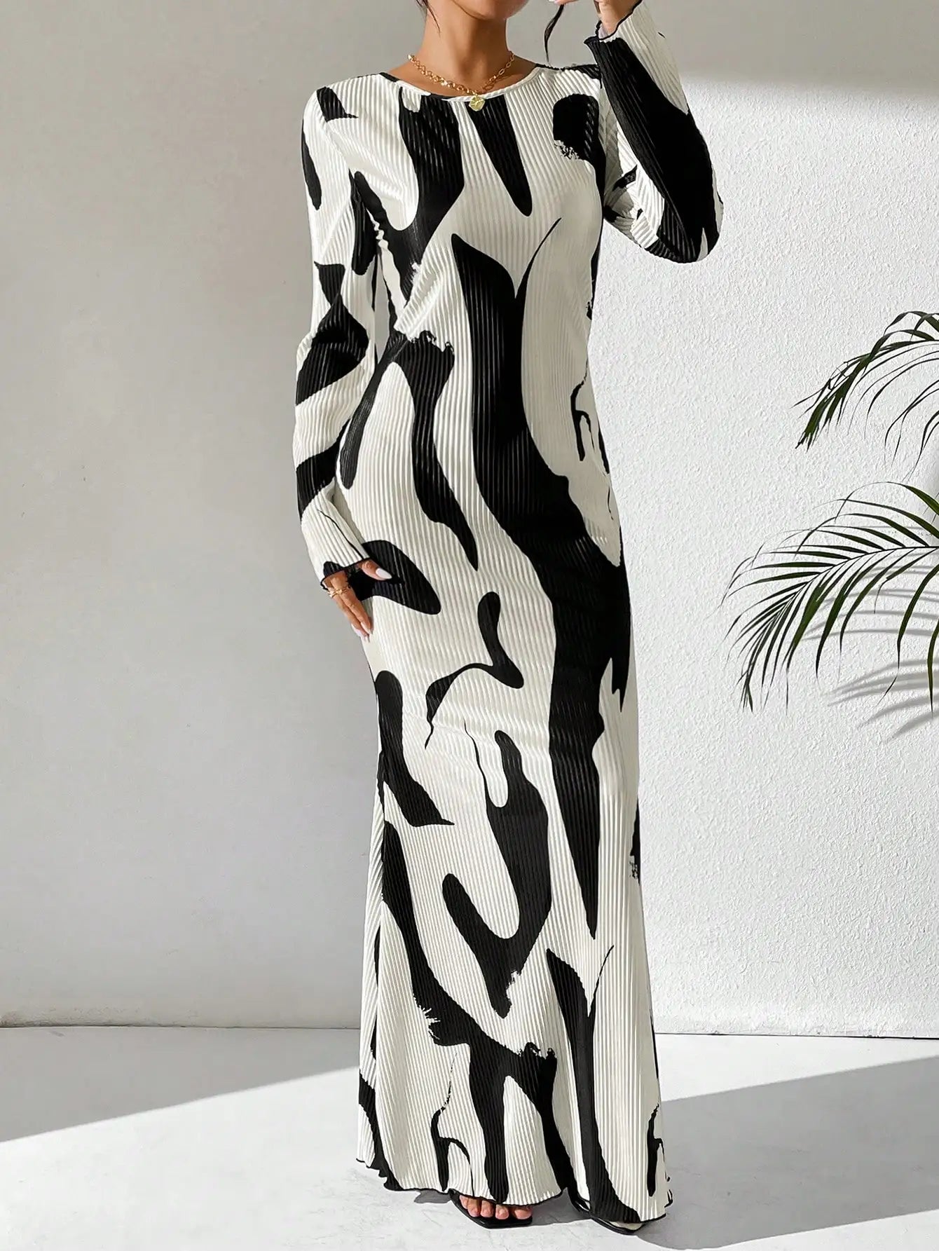 Long Sleeve Crew Neck Open Back Tie Up Women Bodycon Dress Maxi Women Outfit