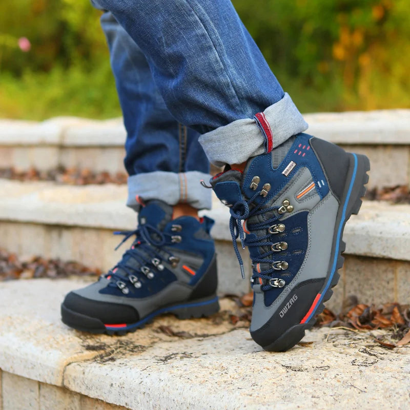 Outdoor Mountain Climbing Sneaker