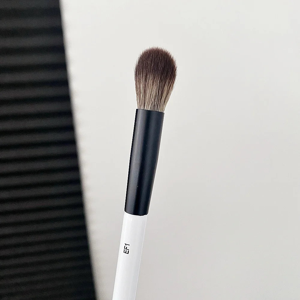 Dual-Ended Foundation Face Brush