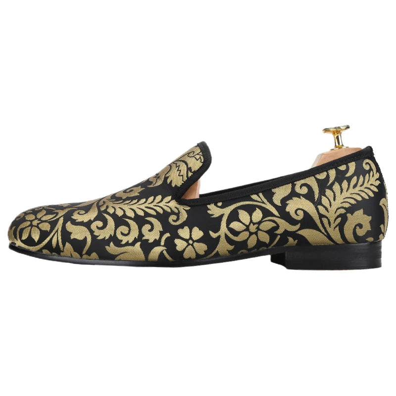 Piergitar 2023 New Upgrade Style Baroque Gold Jacquard Silk Men Loafers For Party Pair With Gold Suit Plus Size Moccasins