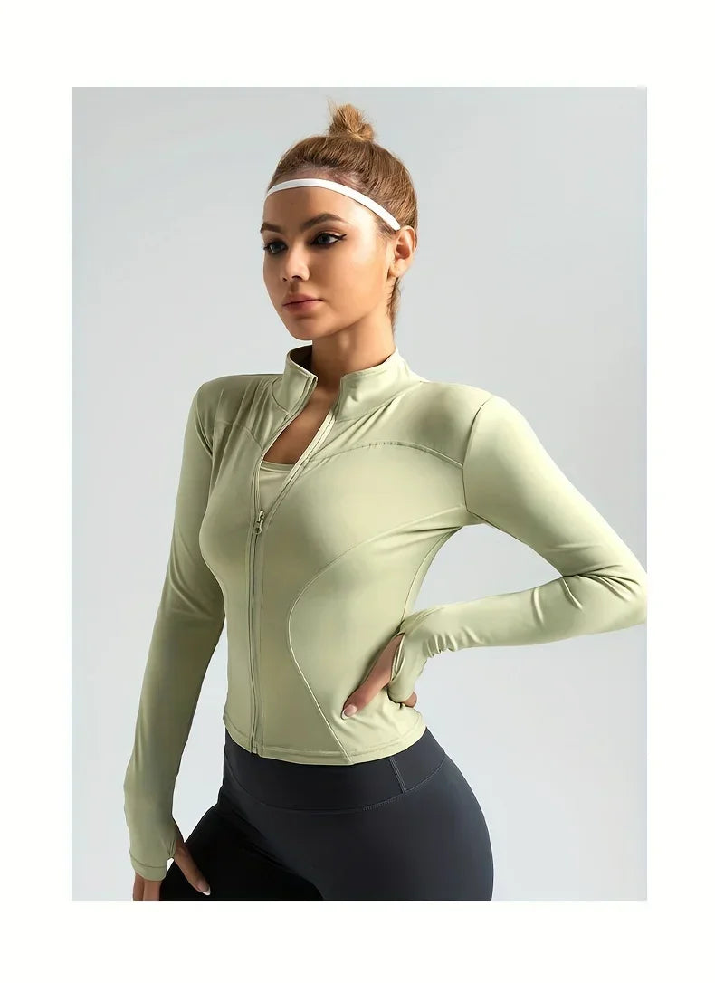 Seamless Sports Outerwear Yoga Coat Cropped Jacket for Gym Running High Waisted Moisture Wicking Workout Top with Coat Women