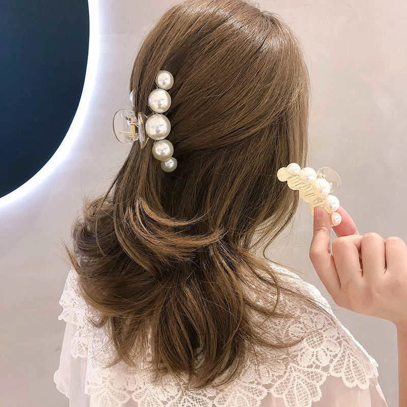 Pearl Hair Claws