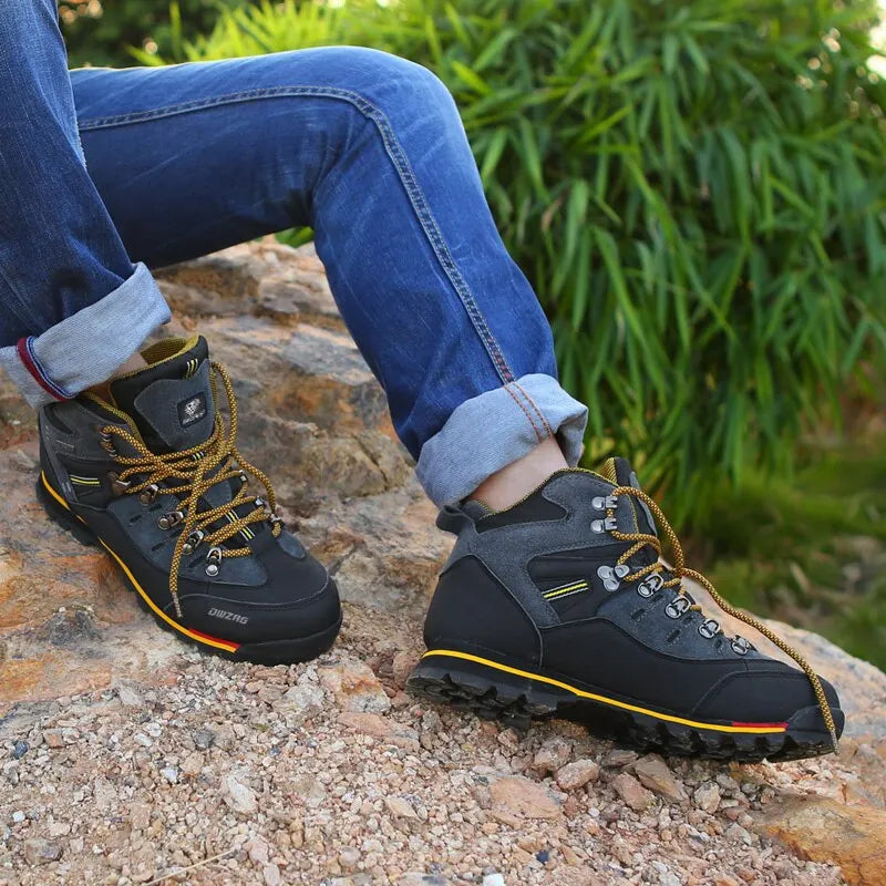 Outdoor Mountain Climbing Sneaker