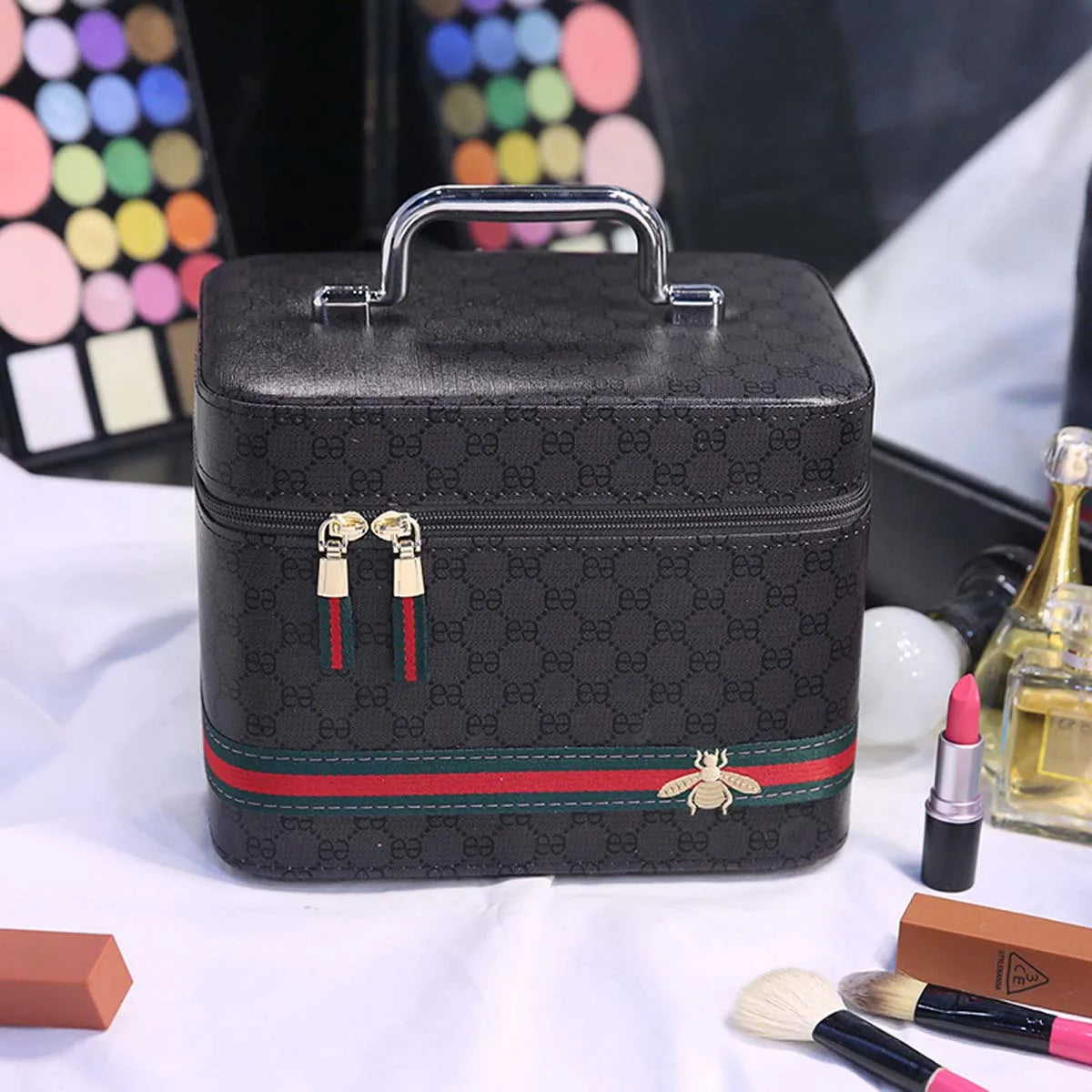 Leather cosmetic case