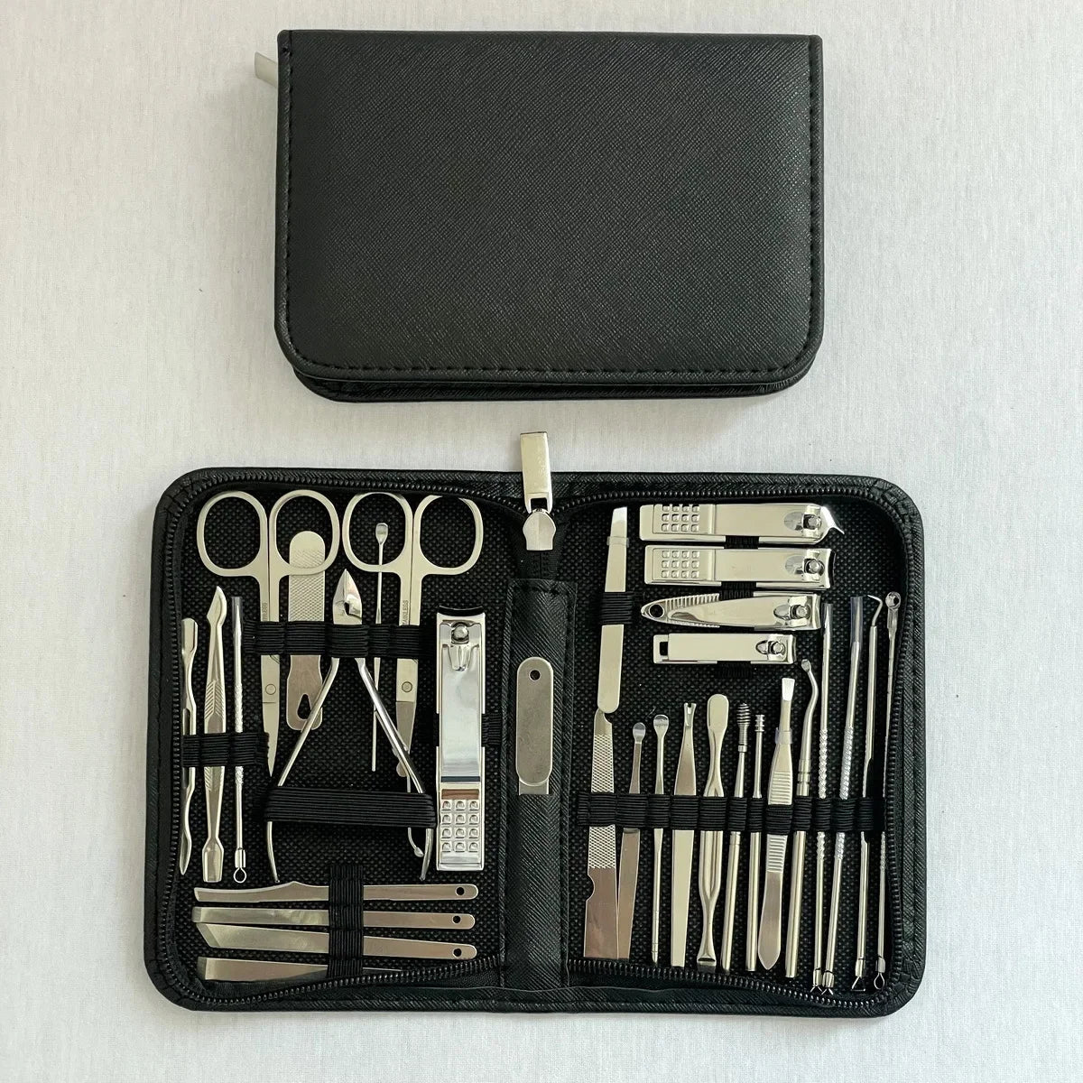 8/32pcs Manicure Set Professional Pedicure Kit