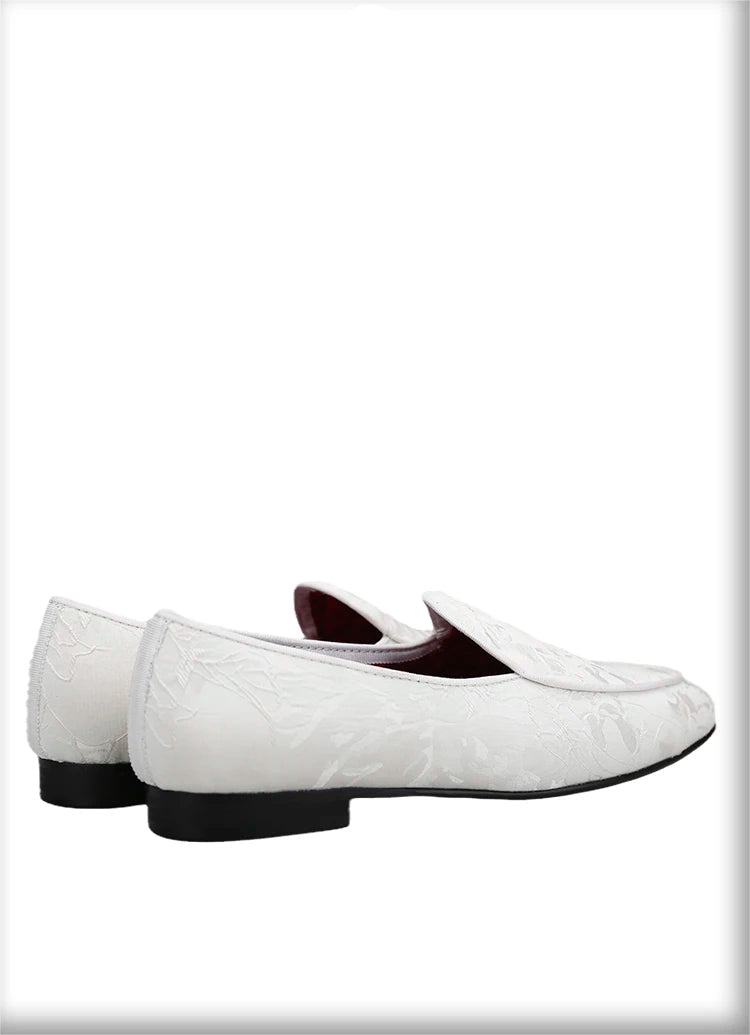 The New Black and White Three-Dimensional Flower Silk Men's Moccasins for Party/Wedding
