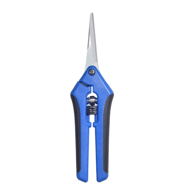 Powerful garden pruning scissors