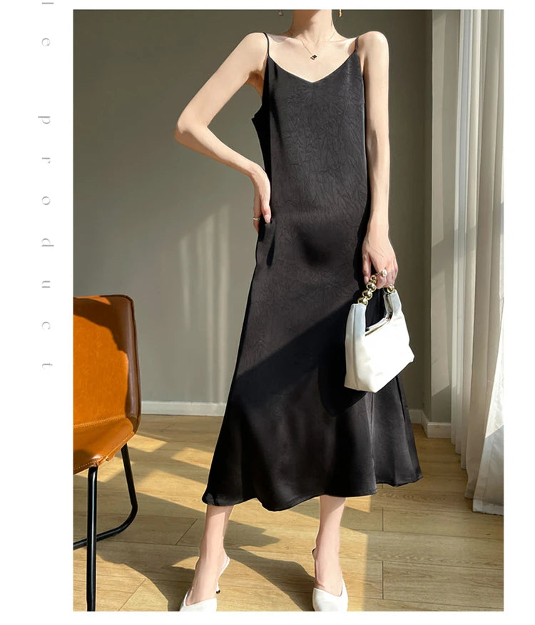 2025 New 100% Anti Wrinkle Mulberry Silk Strap Dress for Women's Summer New Loose Long Skirt