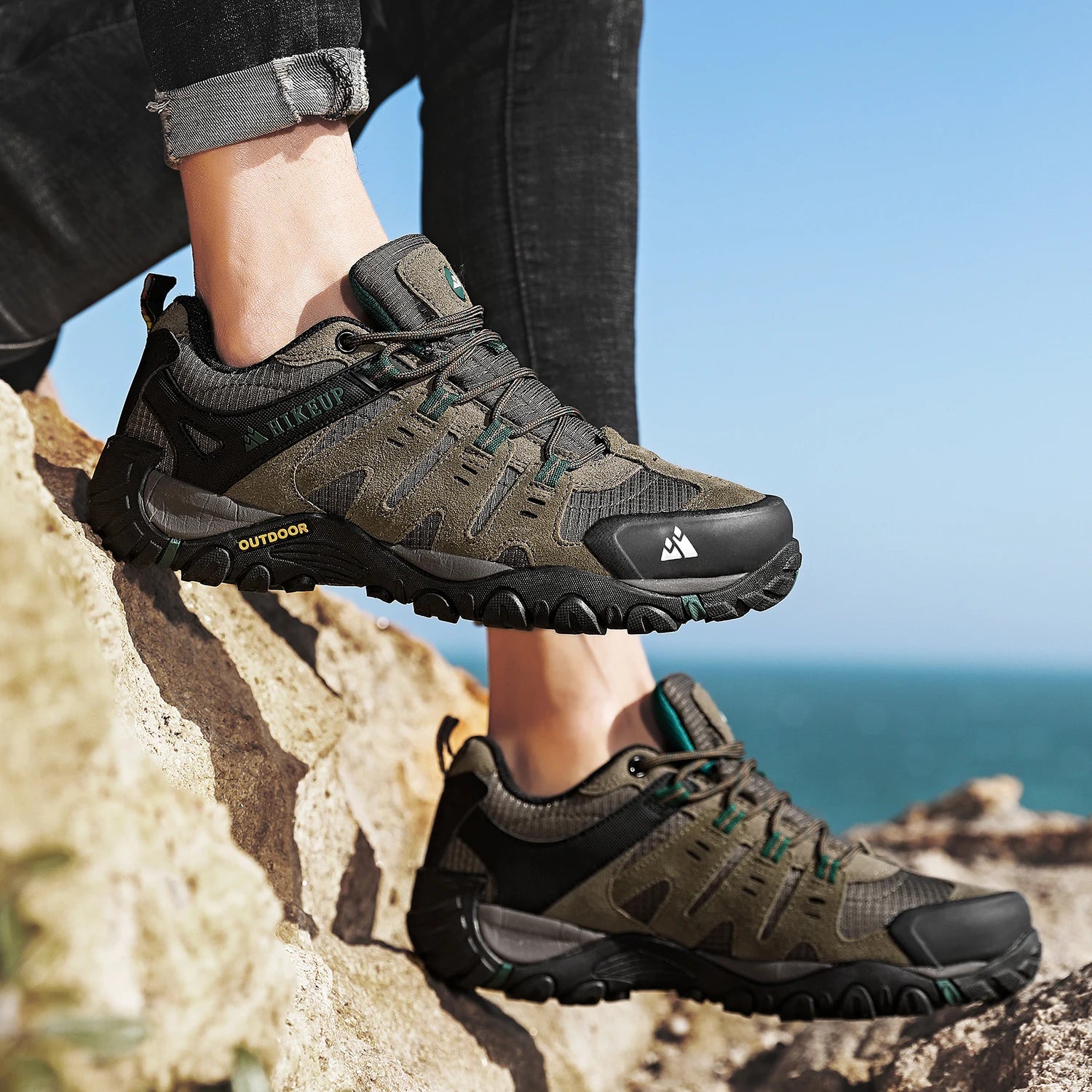 Men's Hiking Shoes