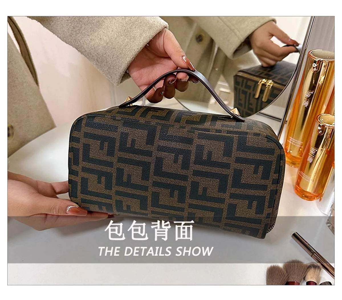 Travel cosmetics division toiletry bag