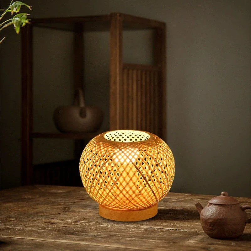 Contemporary Bamboo Weaving Table Lamp