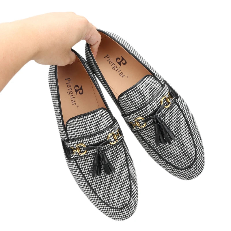 2023 Black And White Houndstooth Wool Slippers with Leather Tassels and Metal Horsebits for Men's Loafers