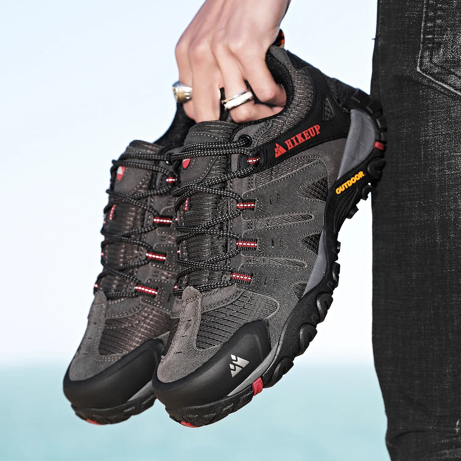 Men's Hiking Shoes