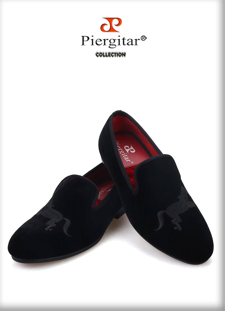 Piergitar High Level Customization Black Velvet Men's Loafers For Party Handmade Horse Embroidery Slip-On Man Smoking Slippers