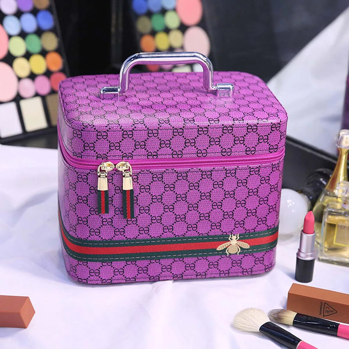 Leather cosmetic case