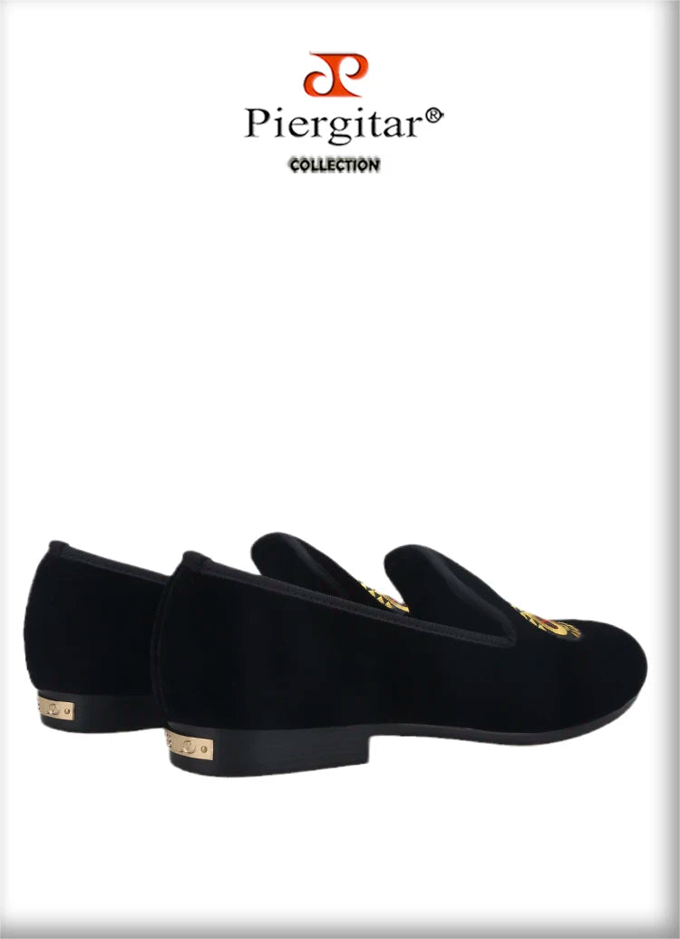 Piergitar New Arrival Black Velvet Men's Loafers Handmade African Tribal Embroidery Man Smoking Slippers For Pary And Wedding