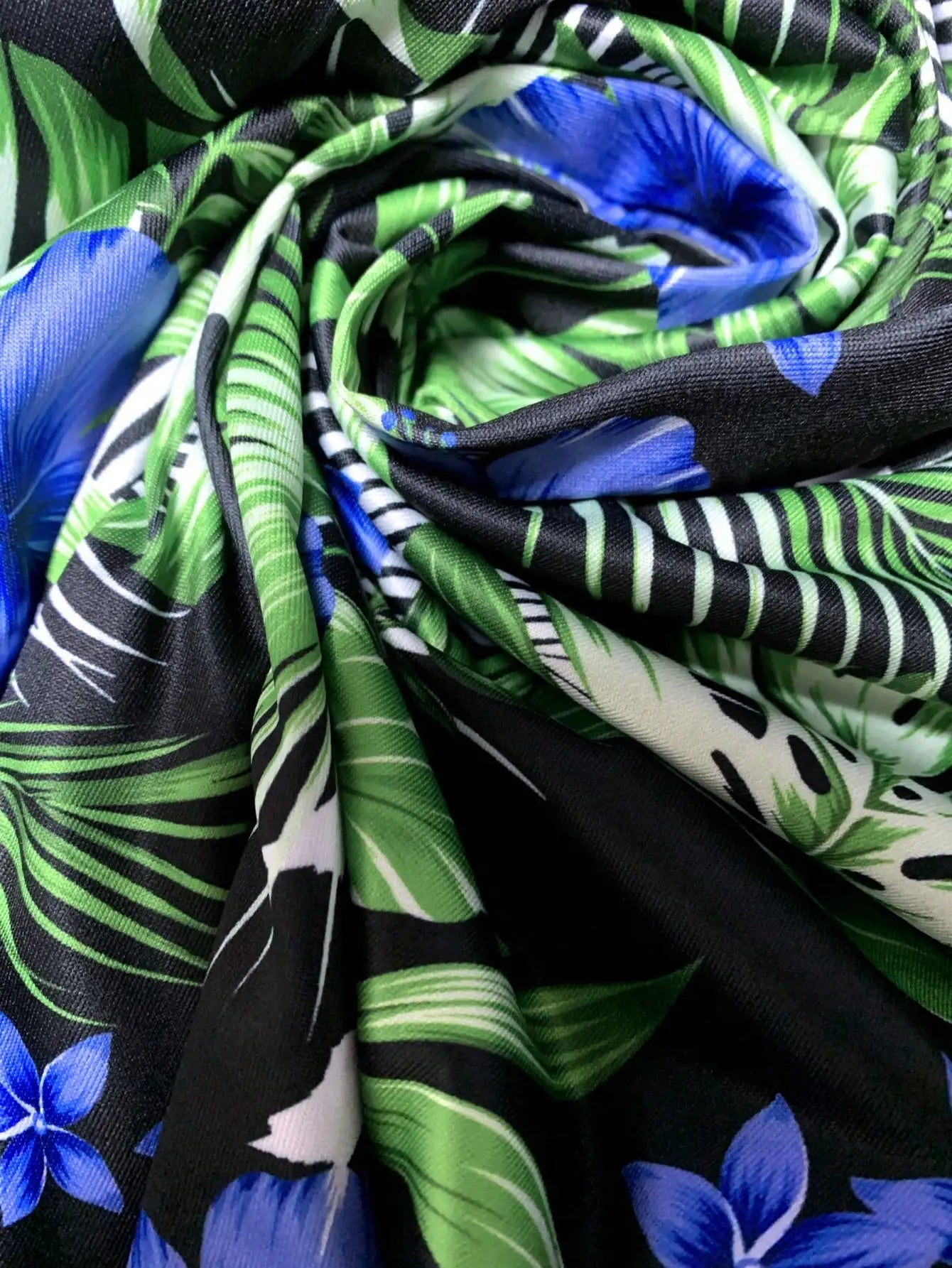 V-neck Spaghetti Strap Print Dress