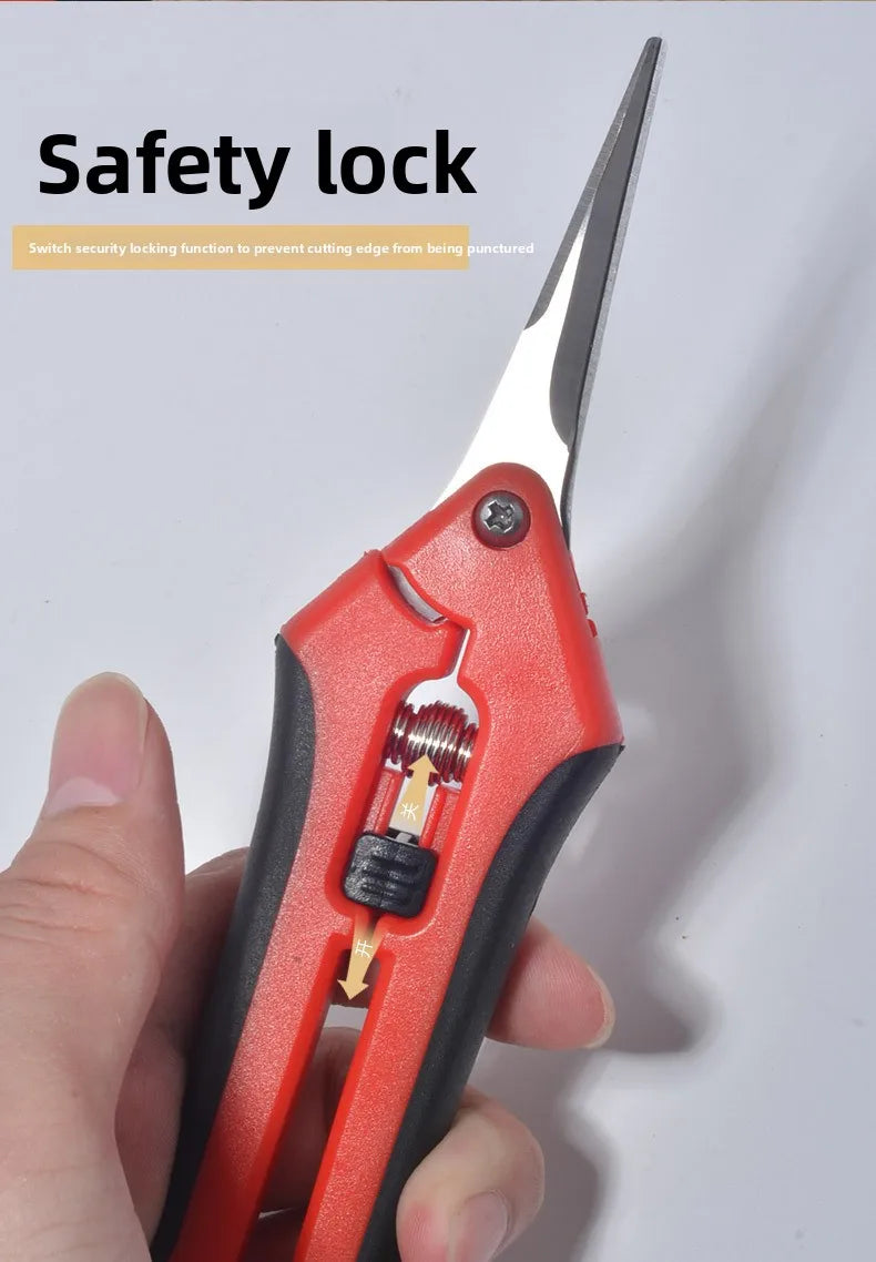 Powerful garden pruning scissors