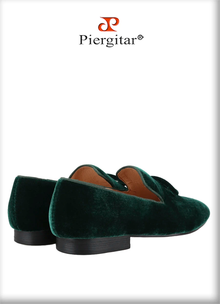 Piergitar New Arrival Two Colors Velvet Men's Smoking Slippers With Matching Velvet Buckles Handmade Slip-On Loafers Red Bottom