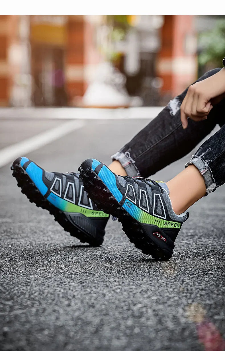 Men‘s Waterproof Hiking Shoes