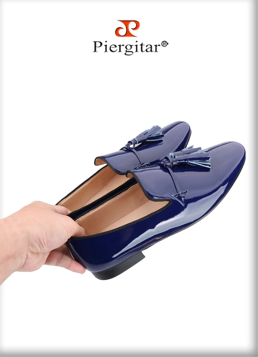 Piergitar 2024 New Model Royal Blue And Black Patent Leather Men's Tassels Shoes For Fashion Party Handmade Slip-On Loafers
