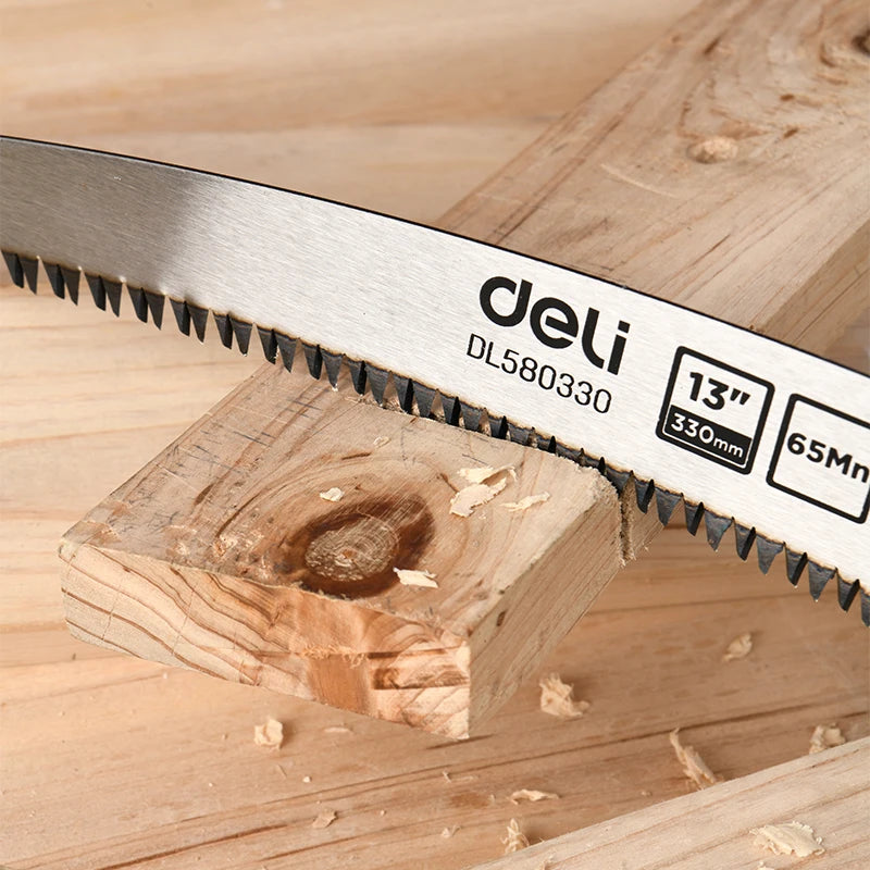 Curved Hand Saw