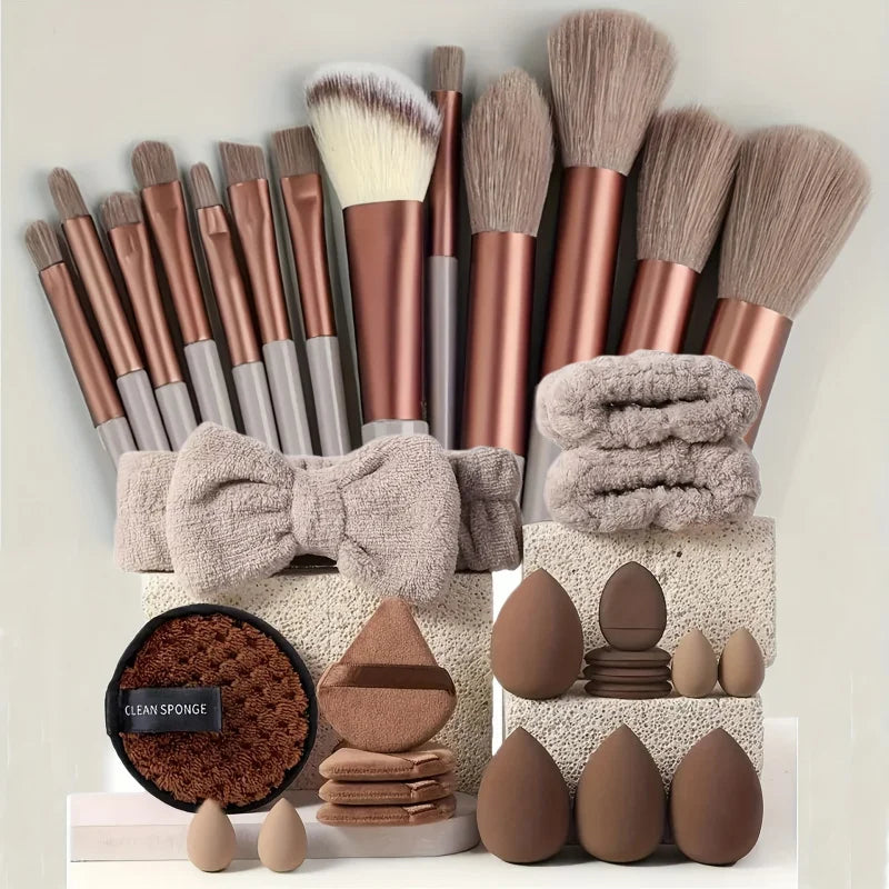 33pc beauty set makeup kit face washing and makeup