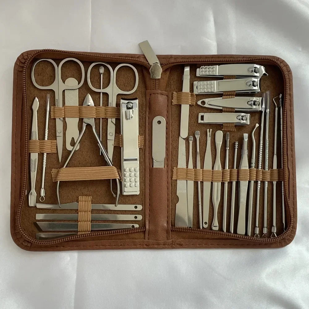 8/32pcs Manicure Set Professional Pedicure Kit