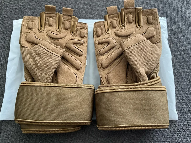 Half Finger Bodybuilding Gym Gloves